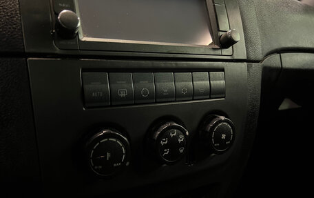 ЛуАЗ Patriot, 2015 год, 740 000 рублей, 10 фотография