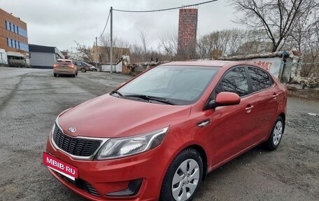 KIA Rio III рестайлинг, 2013 год, 850 000 рублей, 2 фотография