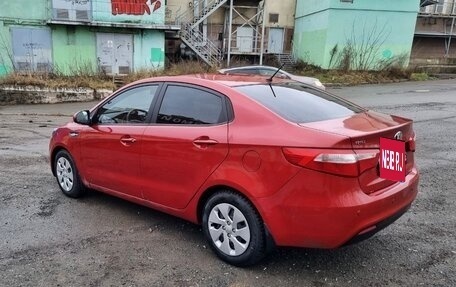 KIA Rio III рестайлинг, 2013 год, 850 000 рублей, 7 фотография