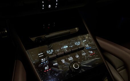 Porsche Cayenne III, 2025 год, 18 775 000 рублей, 4 фотография