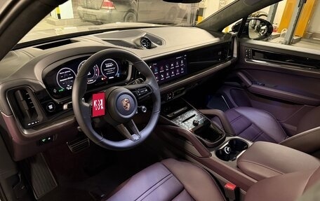 Porsche Cayenne III, 2025 год, 18 775 000 рублей, 2 фотография