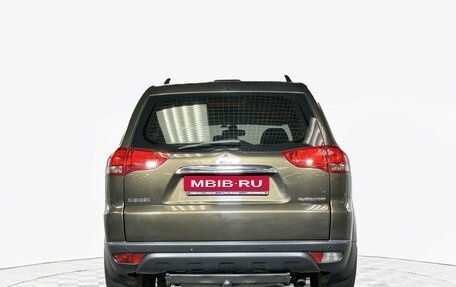 Mitsubishi Pajero Sport II рестайлинг, 2013 год, 1 735 000 рублей, 6 фотография