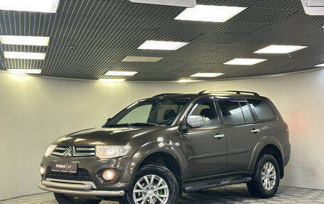 Mitsubishi Pajero Sport II рестайлинг, 2013 год, 1 735 000 рублей, 25 фотография