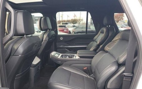 Lincoln Navigator, 2025 год, 14 233 000 рублей, 24 фотография