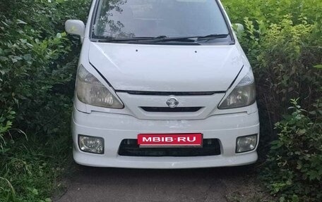 Nissan Serena II, 2000 год, 450 000 рублей, 1 фотография