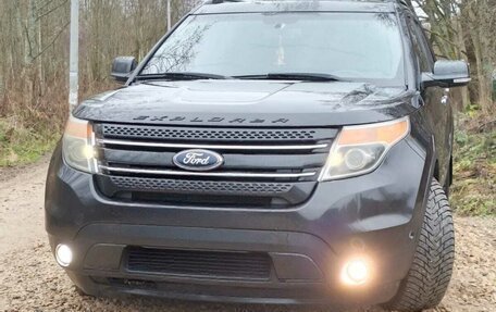 Ford Explorer VI, 2013 год, 1 670 000 рублей, 3 фотография