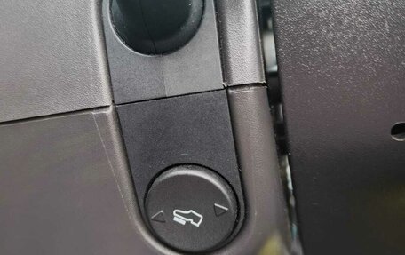 Ford Explorer VI, 2013 год, 1 670 000 рублей, 27 фотография