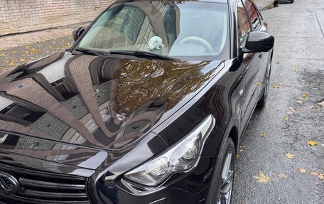 Infiniti QX70, 2014 год, 2 700 000 рублей, 4 фотография