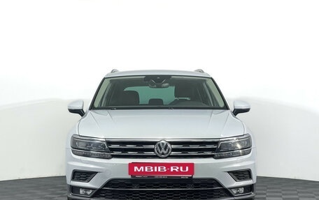 Volkswagen Tiguan II, 2019 год, 2 447 000 рублей, 2 фотография