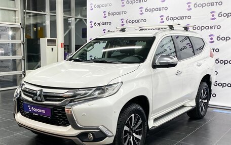 Mitsubishi Pajero Sport III рестайлинг, 2018 год, 2 800 000 рублей, 2 фотография