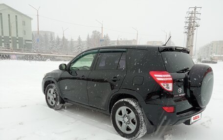 Toyota RAV4, 2013 год, 1 688 000 рублей, 4 фотография