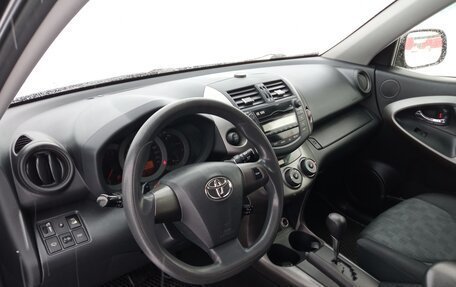 Toyota RAV4, 2013 год, 1 688 000 рублей, 13 фотография