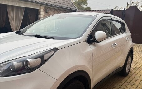 KIA Sportage IV рестайлинг, 2018 год, 1 900 000 рублей, 3 фотография