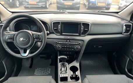 KIA Sportage IV рестайлинг, 2017 год, 2 000 000 рублей, 11 фотография