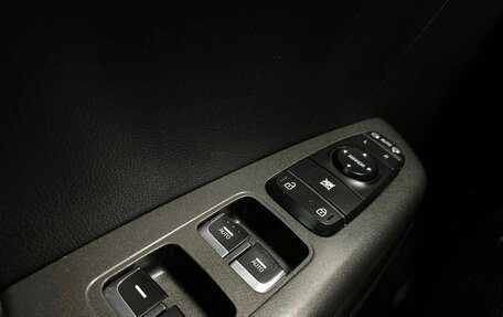 KIA Sportage IV рестайлинг, 2017 год, 2 000 000 рублей, 23 фотография