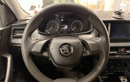 Skoda Rapid II, 2021 год, 1 250 000 рублей, 12 фотография