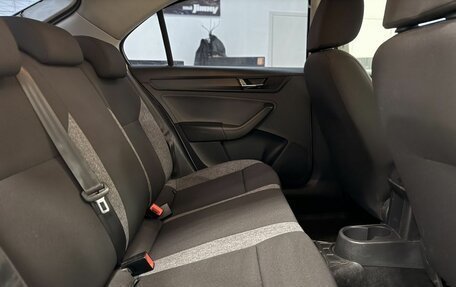 Skoda Rapid II, 2021 год, 1 250 000 рублей, 26 фотография