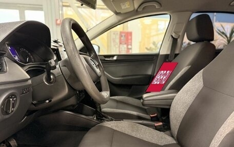 Skoda Rapid II, 2021 год, 1 250 000 рублей, 21 фотография