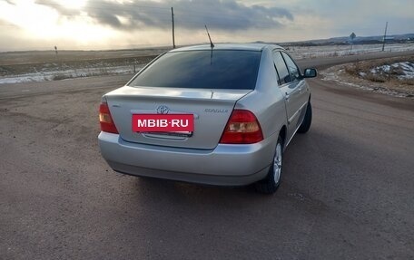 Toyota Corolla, 2005 год, 570 000 рублей, 4 фотография