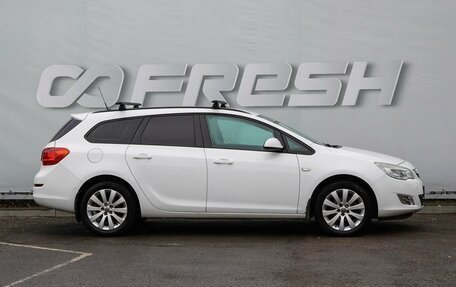 Opel Astra J, 2011 год, 769 000 рублей, 5 фотография