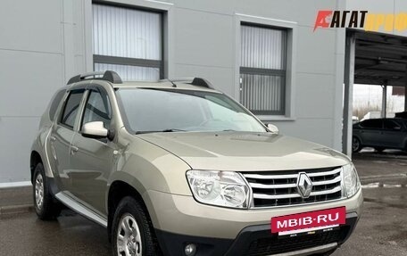 Renault Duster I рестайлинг, 2013 год, 890 000 рублей, 3 фотография