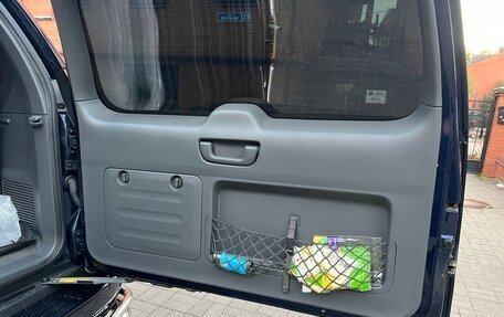 Toyota Land Cruiser Prado 120 рестайлинг, 2006 год, 4 450 000 рублей, 18 фотография