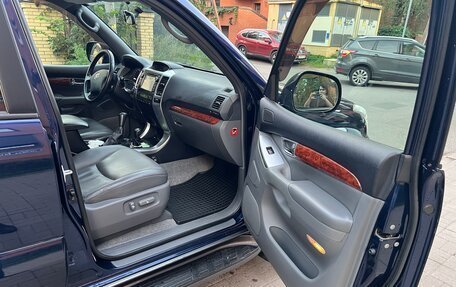 Toyota Land Cruiser Prado 120 рестайлинг, 2006 год, 4 450 000 рублей, 17 фотография