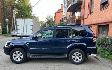 Toyota Land Cruiser Prado 120 рестайлинг, 2006 год, 4 450 000 рублей, 25 фотография
