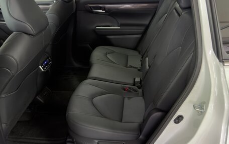 Toyota Highlander, 2025 год, 5 470 000 рублей, 16 фотография