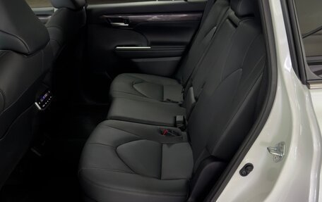 Toyota Highlander, 2025 год, 5 470 000 рублей, 13 фотография