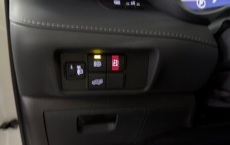 Toyota Highlander, 2025 год, 5 470 000 рублей, 29 фотография