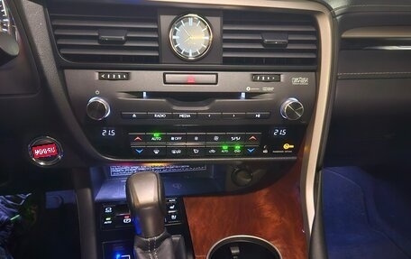 Lexus RX IV рестайлинг, 2016 год, 3 990 000 рублей, 9 фотография