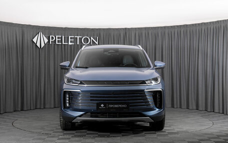 CheryExeed TXL, 2024 год, 3 000 000 рублей, 3 фотография