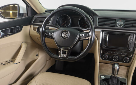 Volkswagen Passat B8 рестайлинг, 2016 год, 1 779 000 рублей, 14 фотография