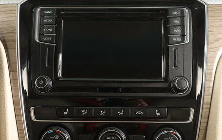 Volkswagen Passat B8 рестайлинг, 2016 год, 1 779 000 рублей, 20 фотография