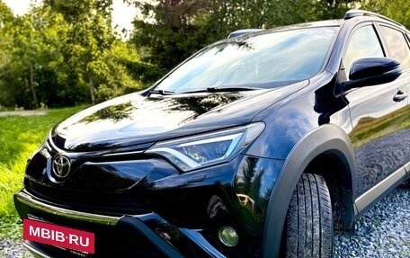 Toyota RAV4, 2018 год, 2 910 000 рублей, 3 фотография