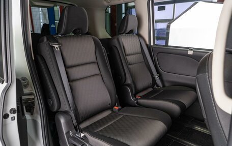 Nissan Serena IV, 2019 год, 2 619 000 рублей, 10 фотография