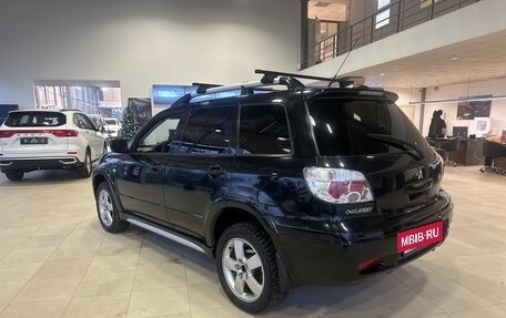 Mitsubishi Outlander III рестайлинг 3, 2007 год, 585 000 рублей, 2 фотография