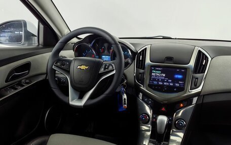Chevrolet Cruze II, 2013 год, 790 000 рублей, 9 фотография