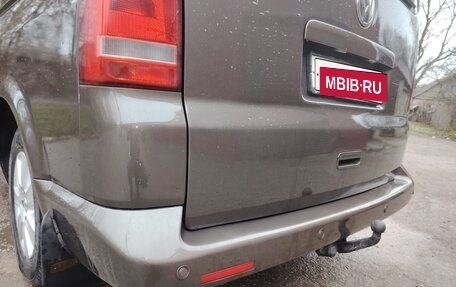 Volkswagen Multivan T5, 2010 год, 11 фотография