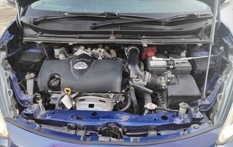 Toyota Sienta II, 2021 год, 2 000 000 рублей, 3 фотография