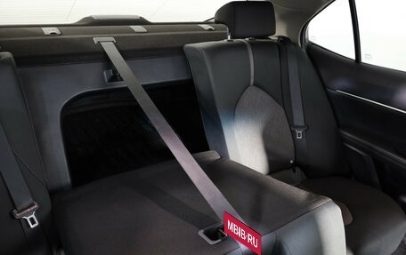 Toyota Camry, 2021 год, 2 299 000 рублей, 30 фотография