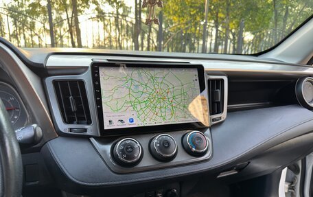 Toyota RAV4, 2014 год, 1 260 000 рублей, 13 фотография