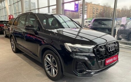 Audi Q7, 2024 год, 10 000 000 рублей, 1 фотография