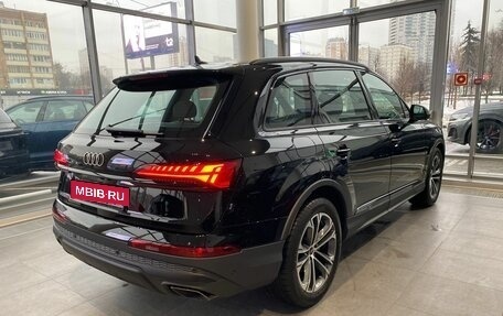 Audi Q7, 2024 год, 10 000 000 рублей, 5 фотография