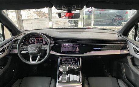 Audi Q7, 2024 год, 10 000 000 рублей, 9 фотография