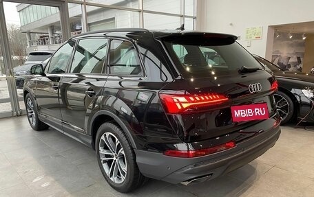 Audi Q7, 2024 год, 10 000 000 рублей, 7 фотография