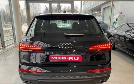 Audi Q7, 2024 год, 10 000 000 рублей, 6 фотография