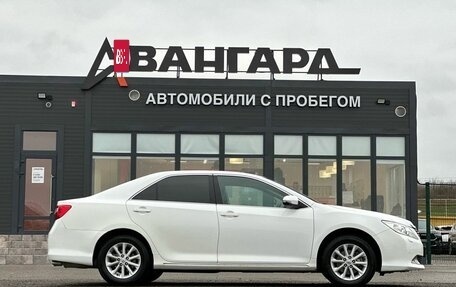 Toyota Camry, 2012 год, 1 650 000 рублей, 6 фотография