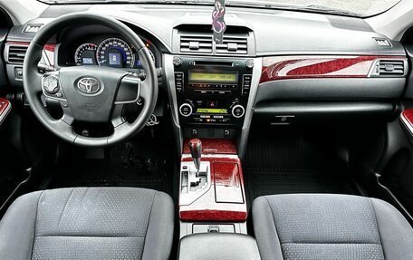 Toyota Camry, 2012 год, 1 650 000 рублей, 18 фотография